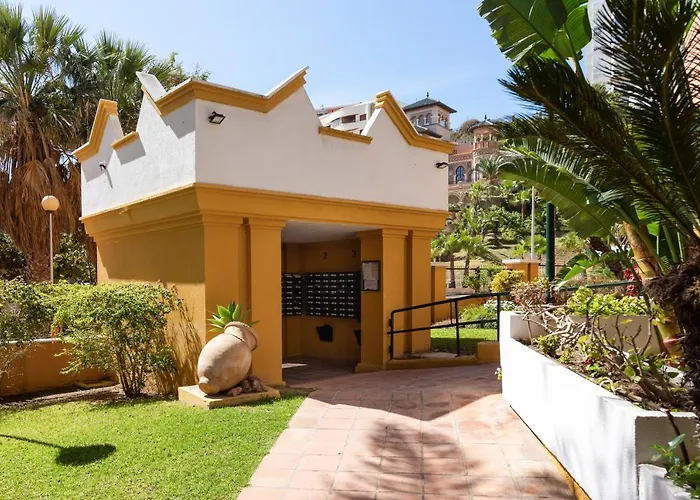 Residencial Bajondillo *