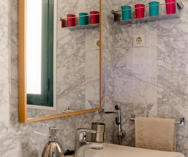 Residencial Bajondillo 토레몰리노스