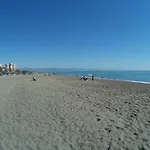 Residencial Bajondillo Апартаменты *