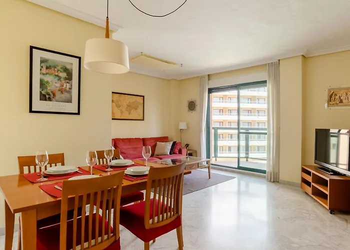 Residencial Bajondillo Apartment *